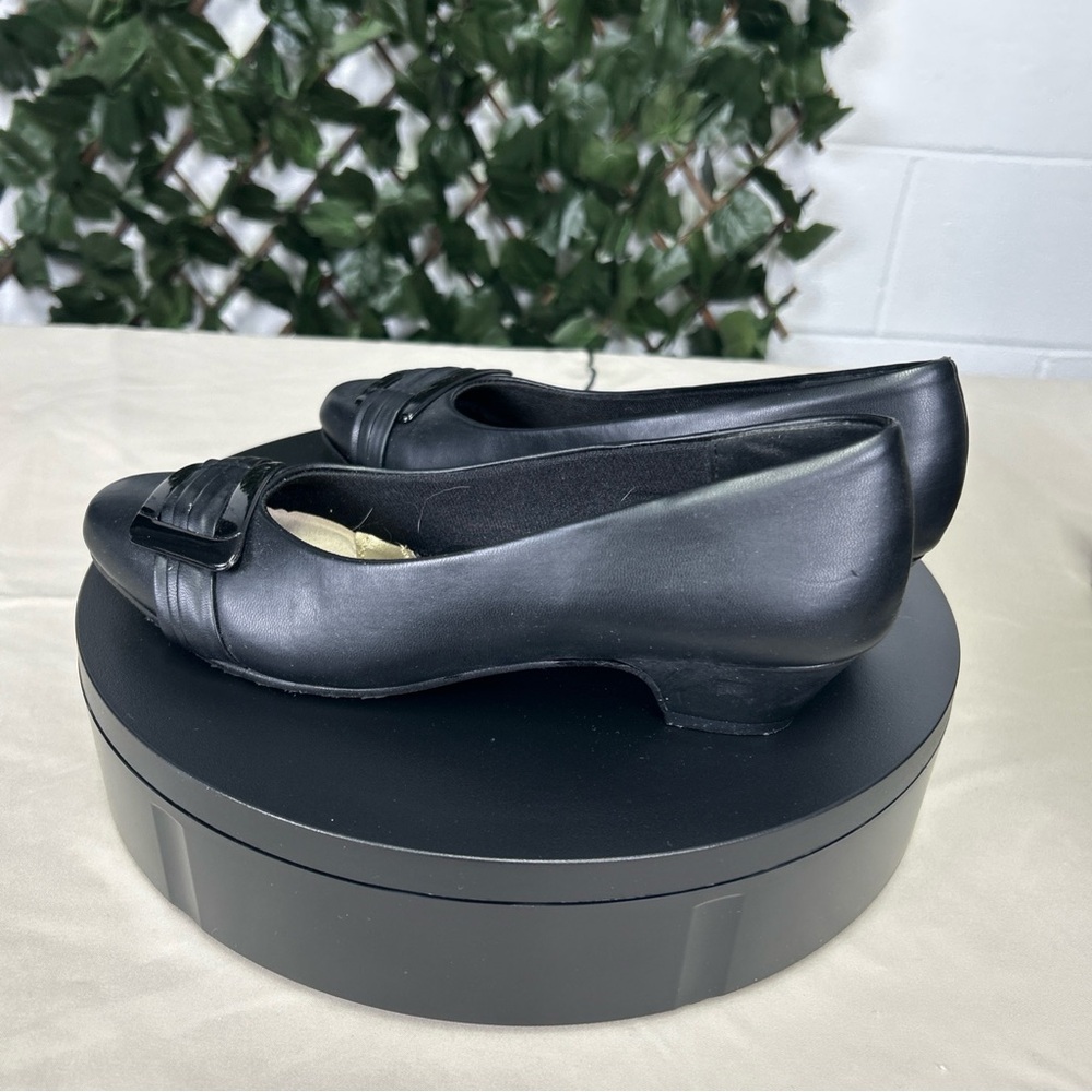 Soft Style Elegant Black Loafers